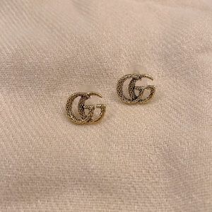 Gold fashion earrings